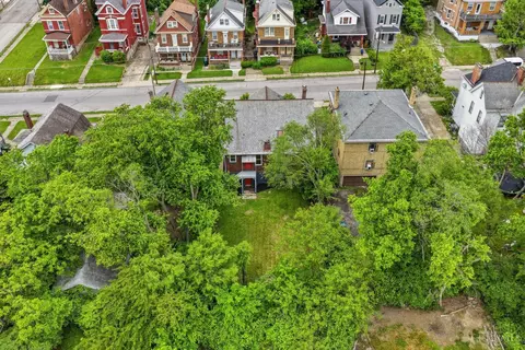 View/Area - 1114 Winfield Ave, Cincinnati, OH 45205 photo 2 of 2