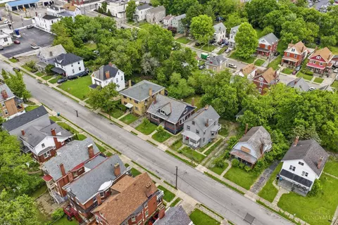View/Area - 1114 Winfield Ave, Cincinnati, OH 45205 photo 1 of 2