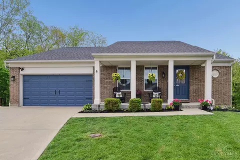 4223 Hunting Hawk Dr, Lebanon, OH 45036
