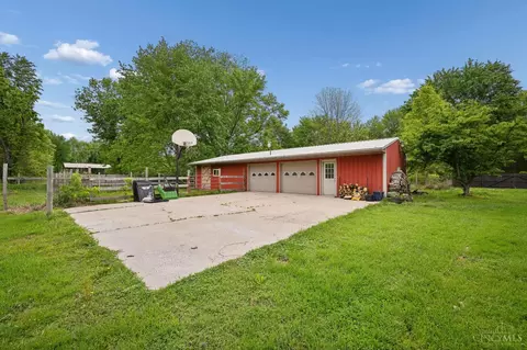 Exterior - 2782 Lair Rd, Pleasant Plain, OH 45162 photo 9 of 17