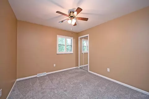 Bedroom - 871 Meadow Ridge Dr, Cincinnati, OH 45245 photo 11 of 12