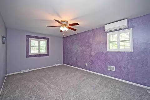 Bedroom - 871 Meadow Ridge Dr, Cincinnati, OH 45245 photo 5 of 12