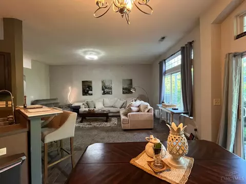 Living - 7750 Bridge Point Dr, Cincinnati, OH 45248 photo 2 of 3