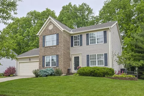 1350 Covedale Ln, Amelia, OH 45102