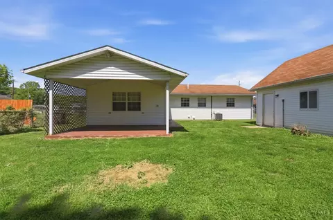 Exterior - 6 Arrowhead Ct, Harrison, OH 45030 photo 6 of 12