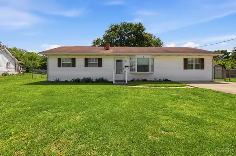 Exterior - 6 Arrowhead Ct, Harrison, OH 45030 photo 2 of 12