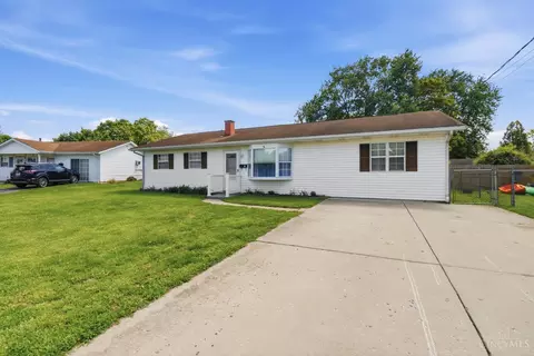 6 Arrowhead Ct, Harrison, OH 45030