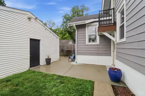Exterior - 6818 Merwin Ave, Cincinnati, OH 45227 photo 8 of 11