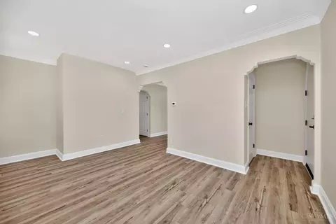 Living - 4229 Harding Ave, Cheviot, OH 45211 photo 2 of 4