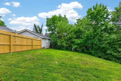 Exterior - 4229 Harding Ave, Cheviot, OH 45211 photo 7 of 11