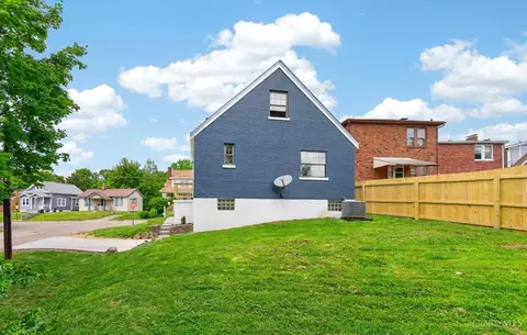 Exterior - 4229 Harding Ave, Cheviot, OH 45211 photo 8 of 11
