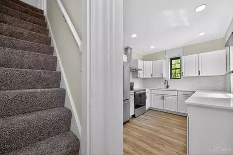 Entry Way - 4229 Harding Ave, Cheviot, OH 45211 photo 1 of 2