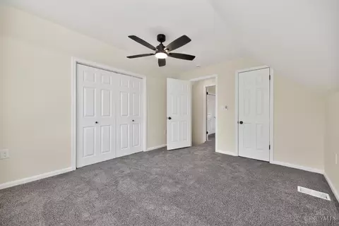Bedroom - 4229 Harding Ave, Cheviot, OH 45211 photo 6 of 6