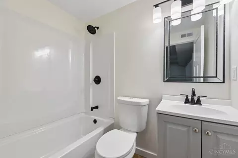 Bath - 357 Meadowcrest Rd, Cincinnati, OH 45231 photo 4 of 4