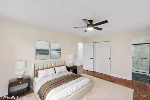 Bedroom - 357 Meadowcrest Rd, Cincinnati, OH 45231 photo 2 of 10