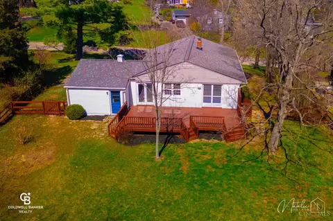 Exterior - 357 Meadowcrest Rd, Cincinnati, OH 45231 photo 13 of 15