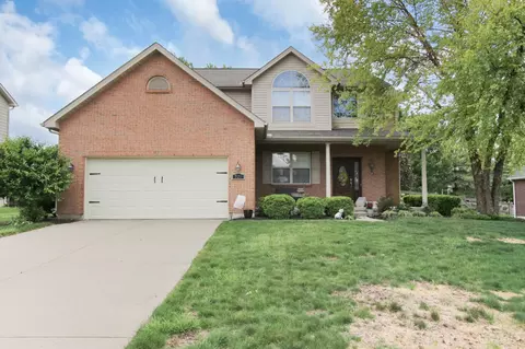 725 Sonya Ct, Monroe, OH 45050