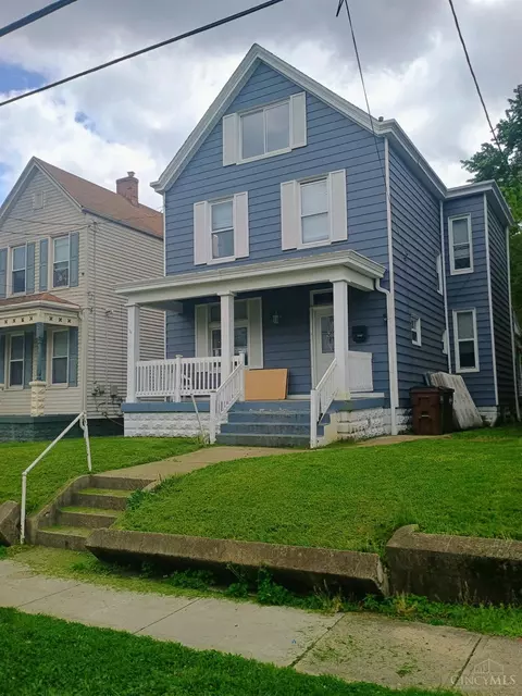 6312 Highland Ave, Elmwood Place, OH 45216