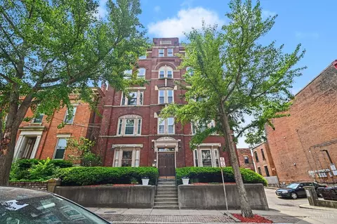 427 Hopkins St, Cincinnati, OH 45203