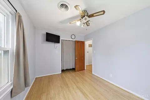 Bedroom - 4314 Williams Ave, Cincinnati, OH 45236 photo 3 of 4