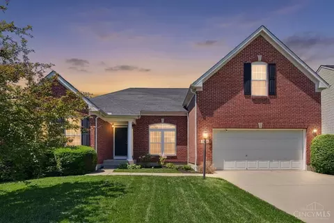 1094 Hayward Cir, Milford, OH 45150