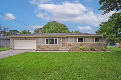 7960 Ruth Ct, West Chester, OH 45069