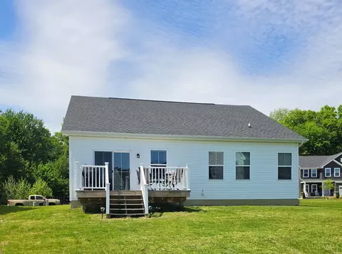 Exterior - 2360 Streamside Dr, Batavia, OH 45103 photo 7 of 7