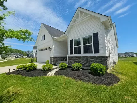 Exterior - 2360 Streamside Dr, Batavia, OH 45103 photo 3 of 7