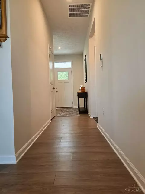 Entry Way - 2360 Streamside Dr, Batavia, OH 45103 photo 1 of 3
