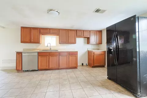 Kitchen - 6136 Main St, Morrow, OH 45152 photo 3 of 4