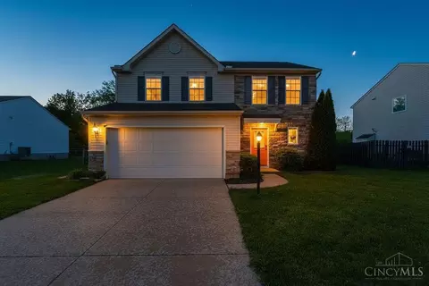 302 Deer Creek Dr, Amelia, OH 45102