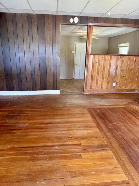 Living - 52 Second St, Batavia, OH 45103 photo 1 of 2