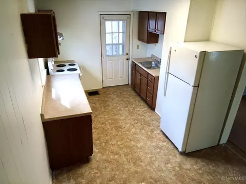Kitchen - 52 Second St, Batavia, OH 45103 photo 1 of 2