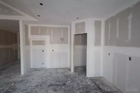 Entry Way - 195 Tilly Ct, Springboro, OH 45066 photo 1 of 1