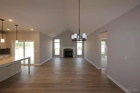 Living - 195 Tilly Ct, Springboro, OH 45066 photo 1 of 2