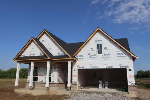 Exterior - 195 Tilly Ct, Springboro, OH 45066 photo 2 of 2