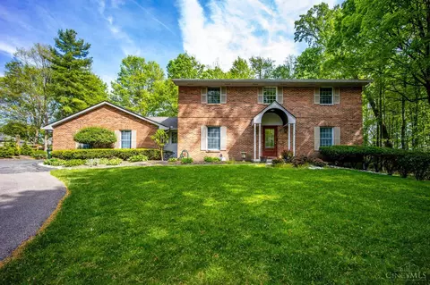 6423 Visitation Dr, Cincinnati, OH 45248