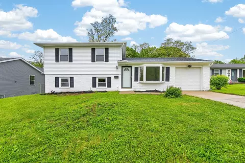 Exterior - 11424 Riga Ct, Forest Park, OH 45240 photo 2 of 9