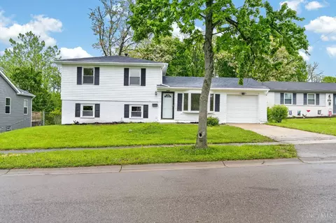 Exterior - 11424 Riga Ct, Forest Park, OH 45240 photo 3 of 9