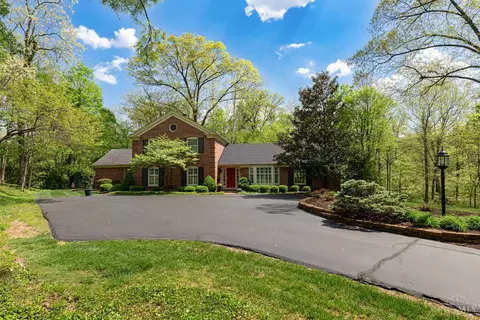 520 Curryer Rd, Middletown, OH 45042