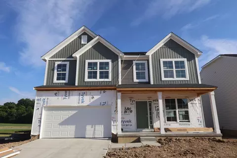 1496 Acadia Dr, Maineville, OH 45039