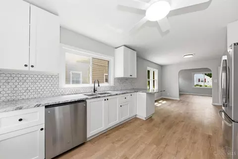 Kitchen - 204 Grandin Dr, Georgetown, OH 45121 photo 3 of 4