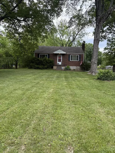 3880 Bennett Rd, Cincinnati, OH 45245