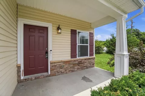 Exterior - 7025 Locker Ct, Cincinnati, OH 45224 photo 4 of 9