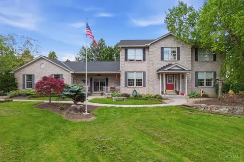 4513 Cedar Hill Dr, Batavia, OH 45103