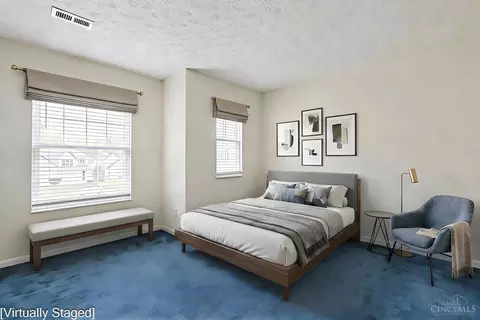 Bedroom - 10152 Timberview Ct, Woodlawn, OH 45215 photo 6 of 10