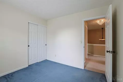 Bedroom - 10152 Timberview Ct, Woodlawn, OH 45215 photo 10 of 10