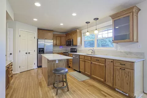 Kitchen - 10152 Timberview Ct, Woodlawn, OH 45215 photo 1 of 4