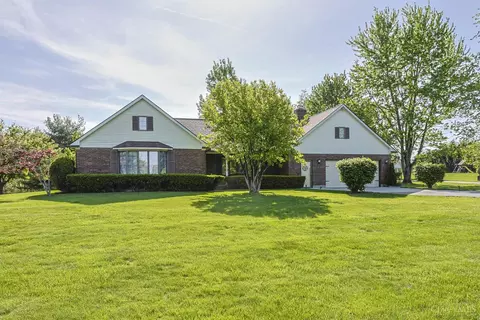 650 Liberty Keuter Rd, Lebanon, OH 45036