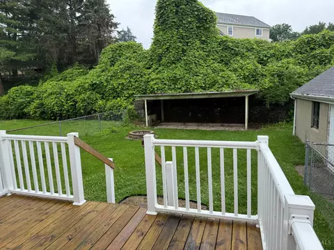 Exterior - 173 W Crest Dr, Reading, OH 45215 photo 6 of 8